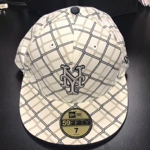 NEW ERA 59FIFTY METS CHAINLINK FENCE FITTED HAT